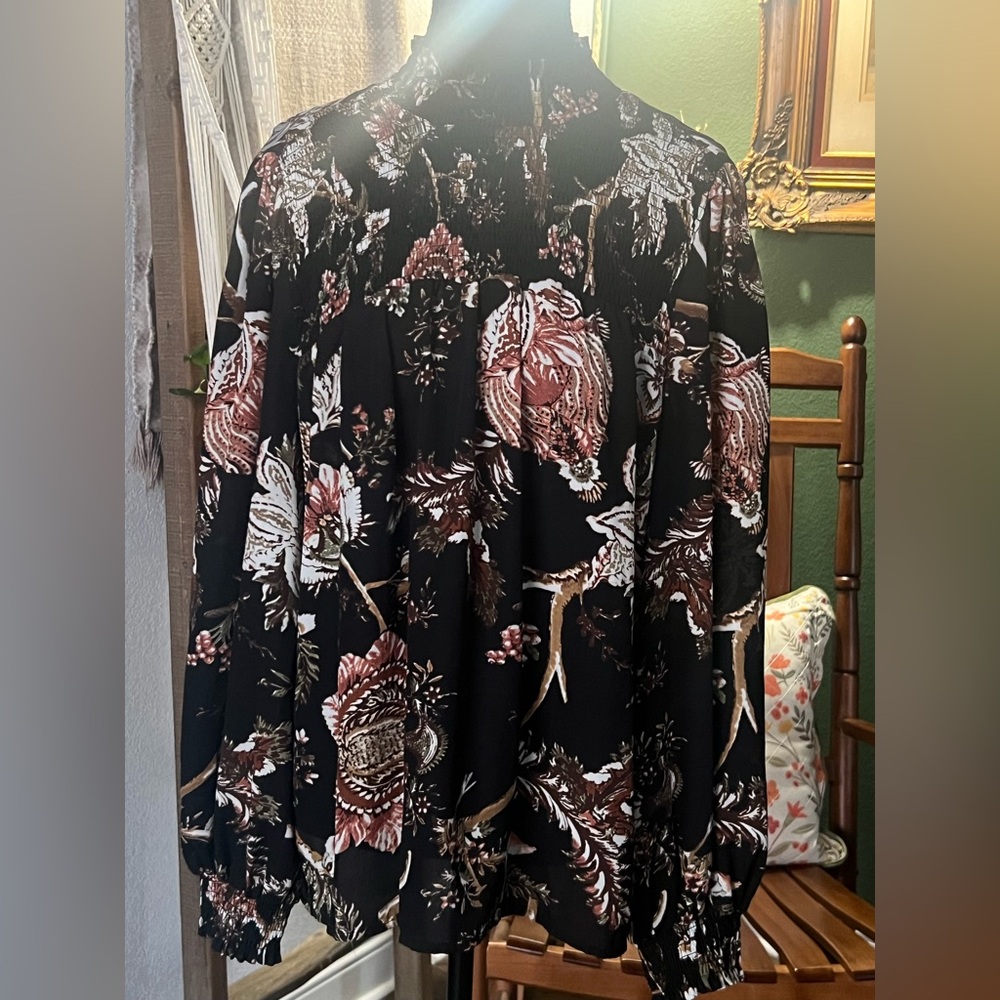 Elegant Black and Brown Blouse